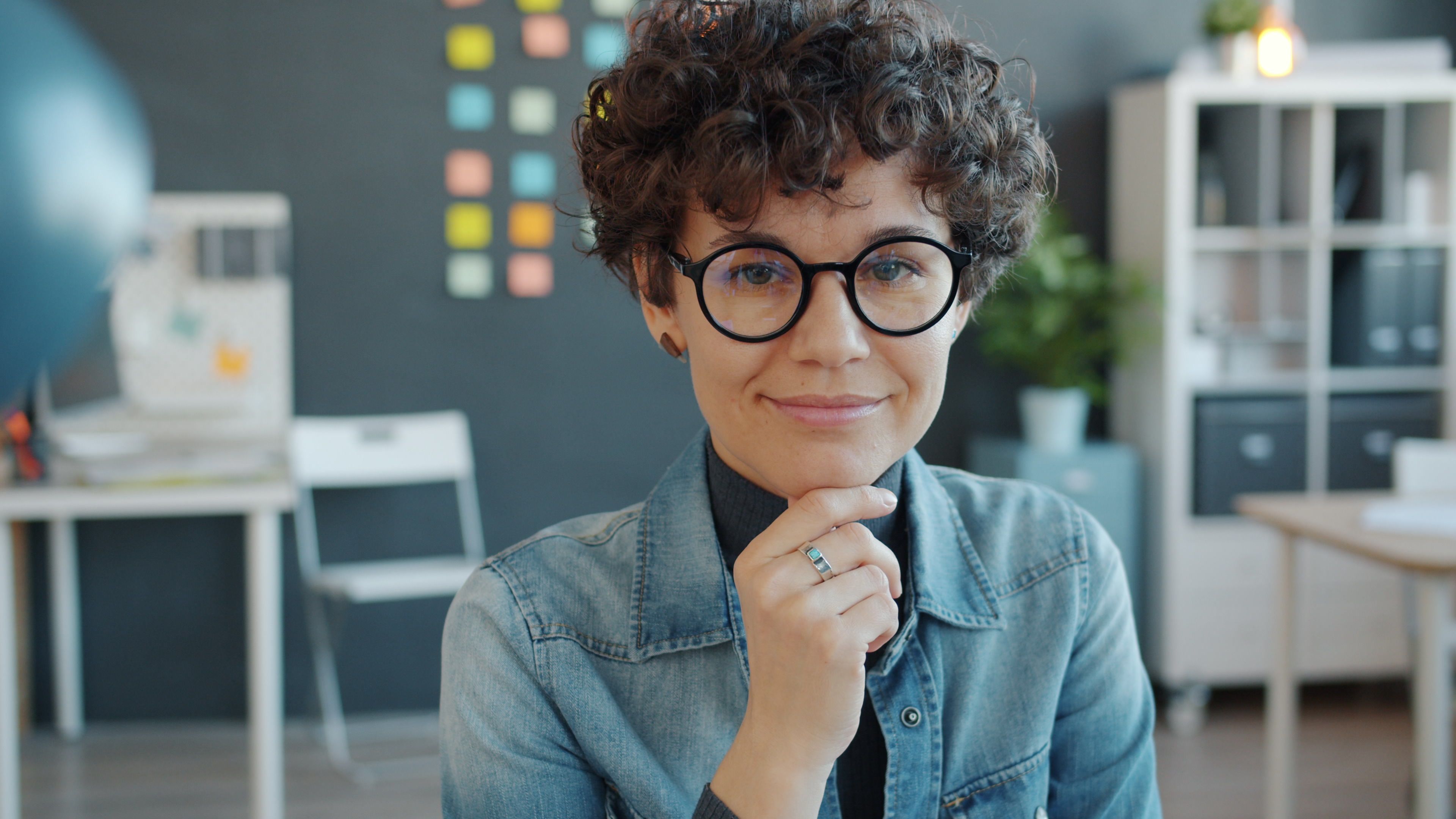 general manager entertainment jobs — Photo by Vitaly Gariev on Pexels