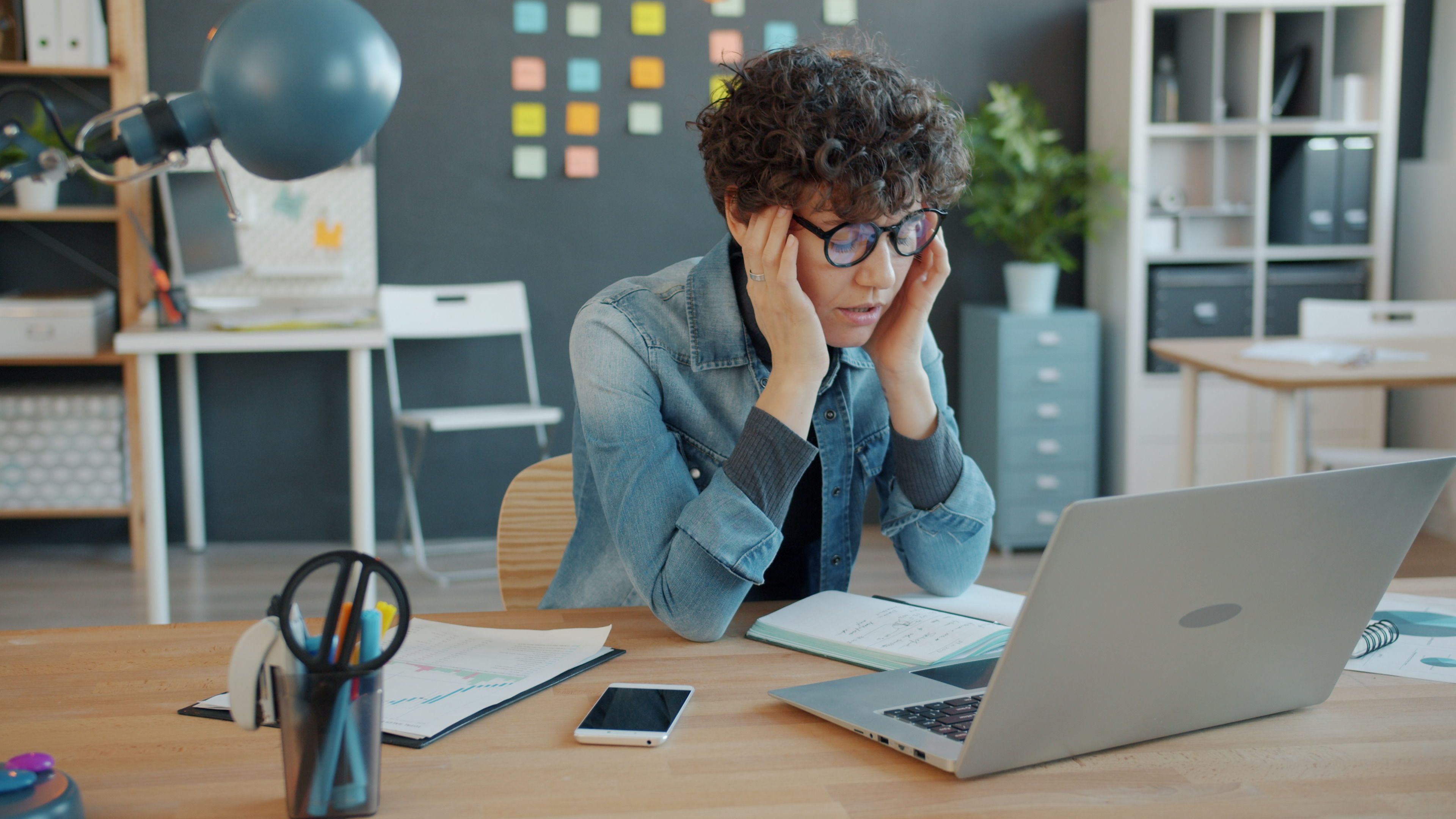 Workplace Neurodiversity and Mental Health: Navigating ADA Accommodations and Employee Relations — Photo by Vitaly Gariev on 