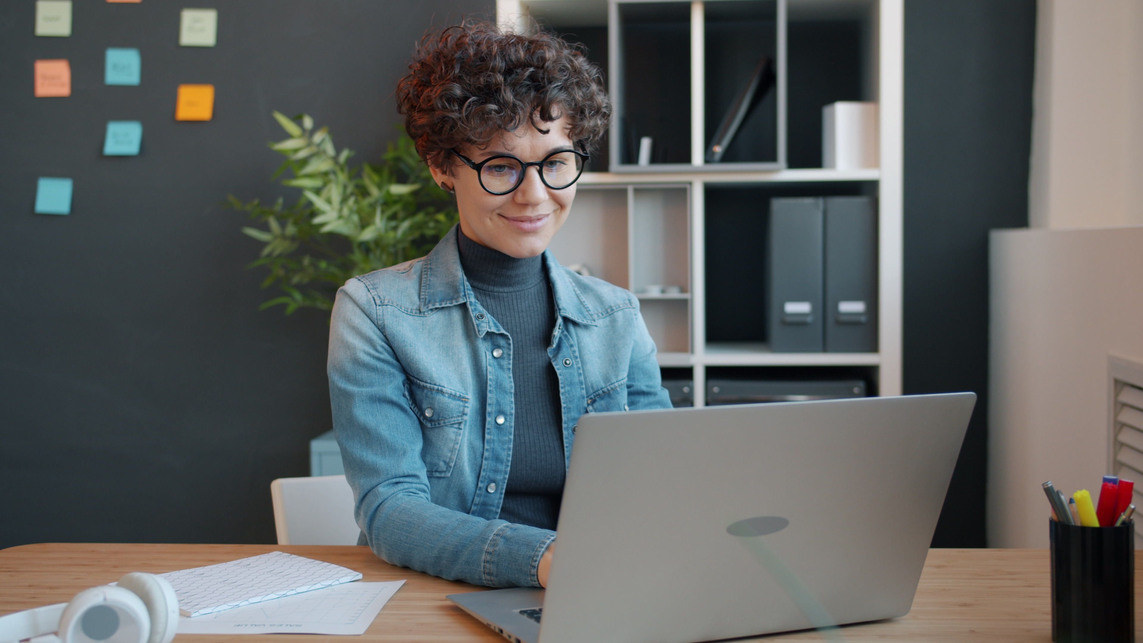 general education degree online — Photo by Vitaly Gariev on Pexels