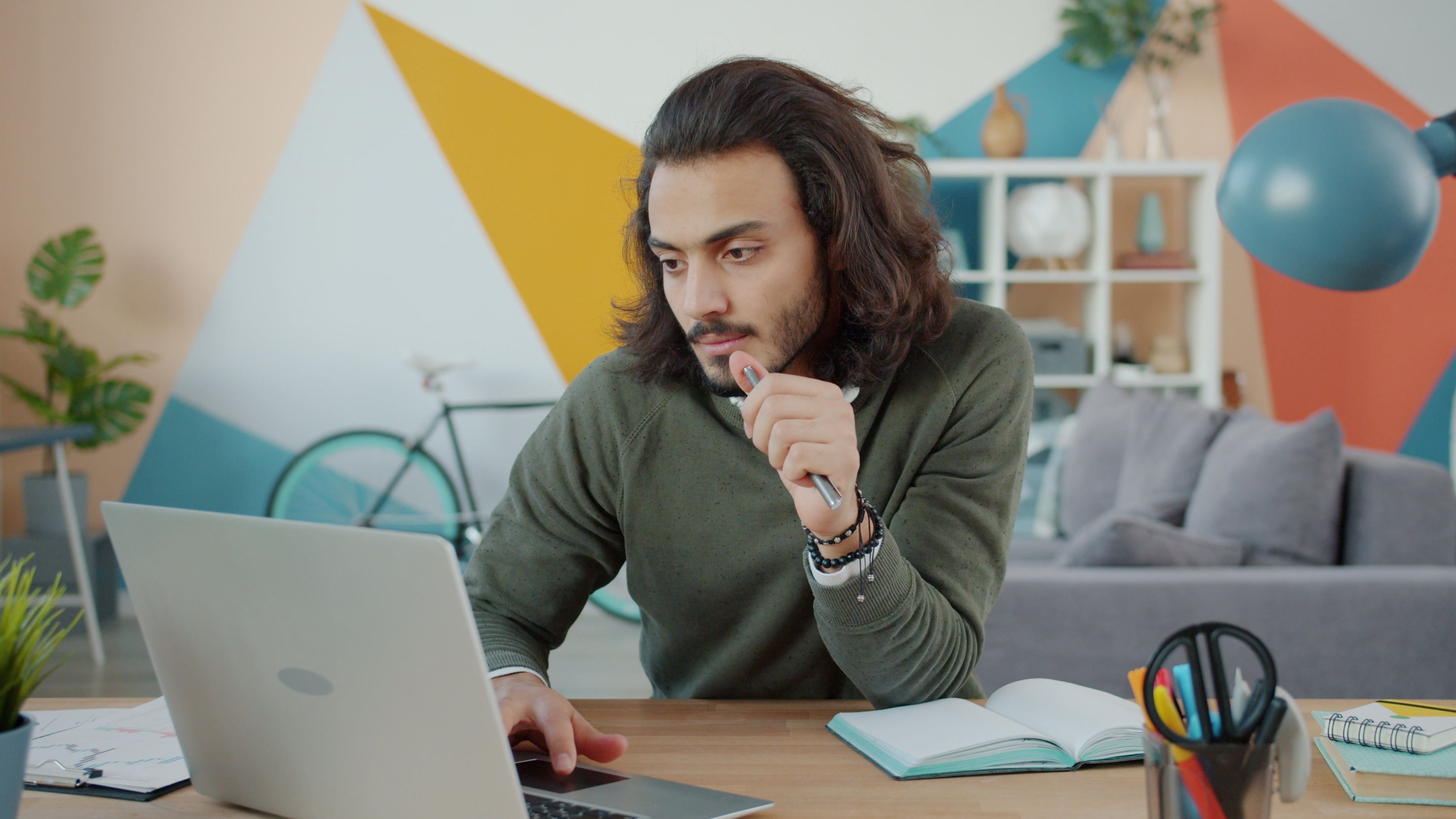 Study of MOOCs offers insights into online learner engagement and behavior — Photo by Vitaly Gariev on Pexels