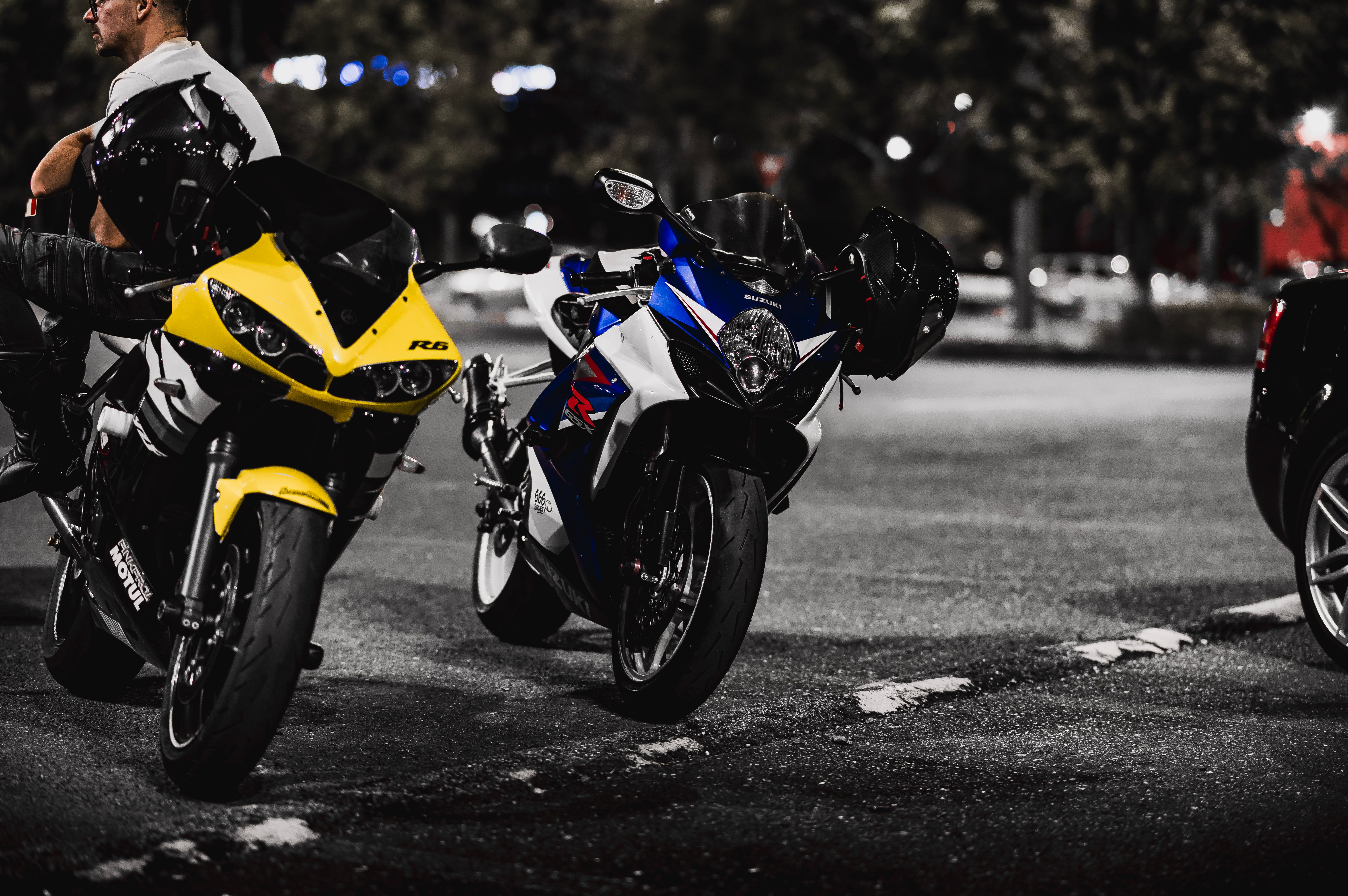 motorcycles & powersports s.r.o motorcycle powersports show — Photo by Marius  Gabriel on Pexels