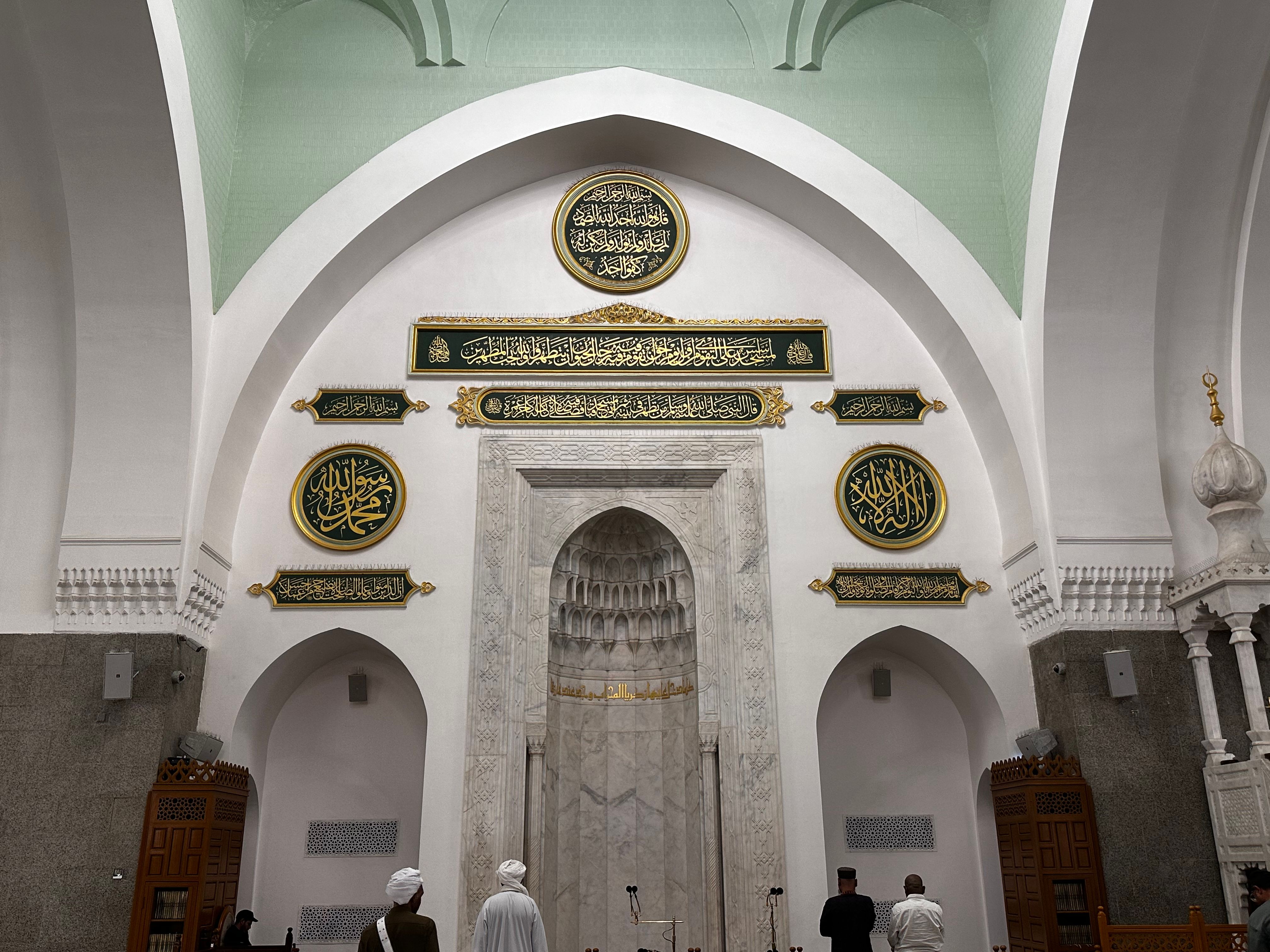 Marble Inlay Decor imported to Saudi Arabia