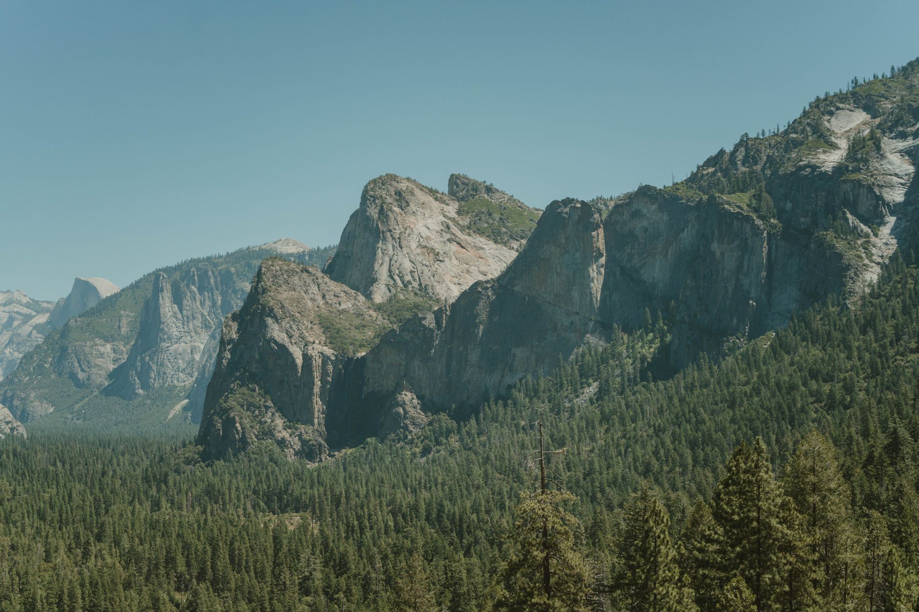 Airport transfers in Yosemite National Park Airport transfers in Yosemite National Park