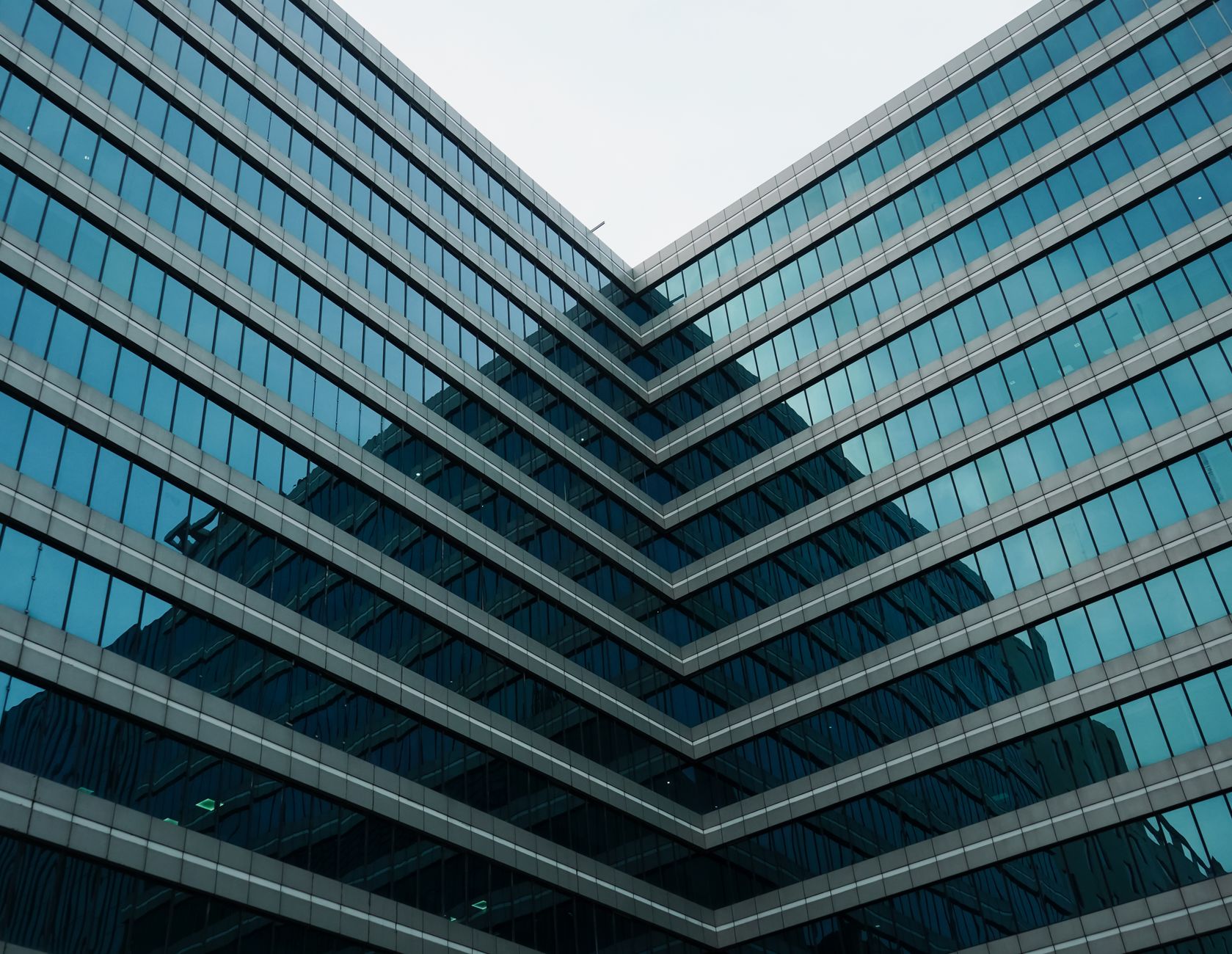 Capgemini (CAP) to Divest U.S. Federal Unit in Strategic Shift