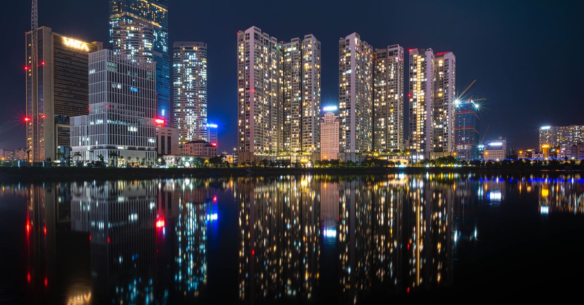 Ho Chi Minh Monthly Rent Guide: What Foreign Tenants Should Check Before Signing in Districts 2 (Thao Dien), 7 (Phu My Hung) and 1