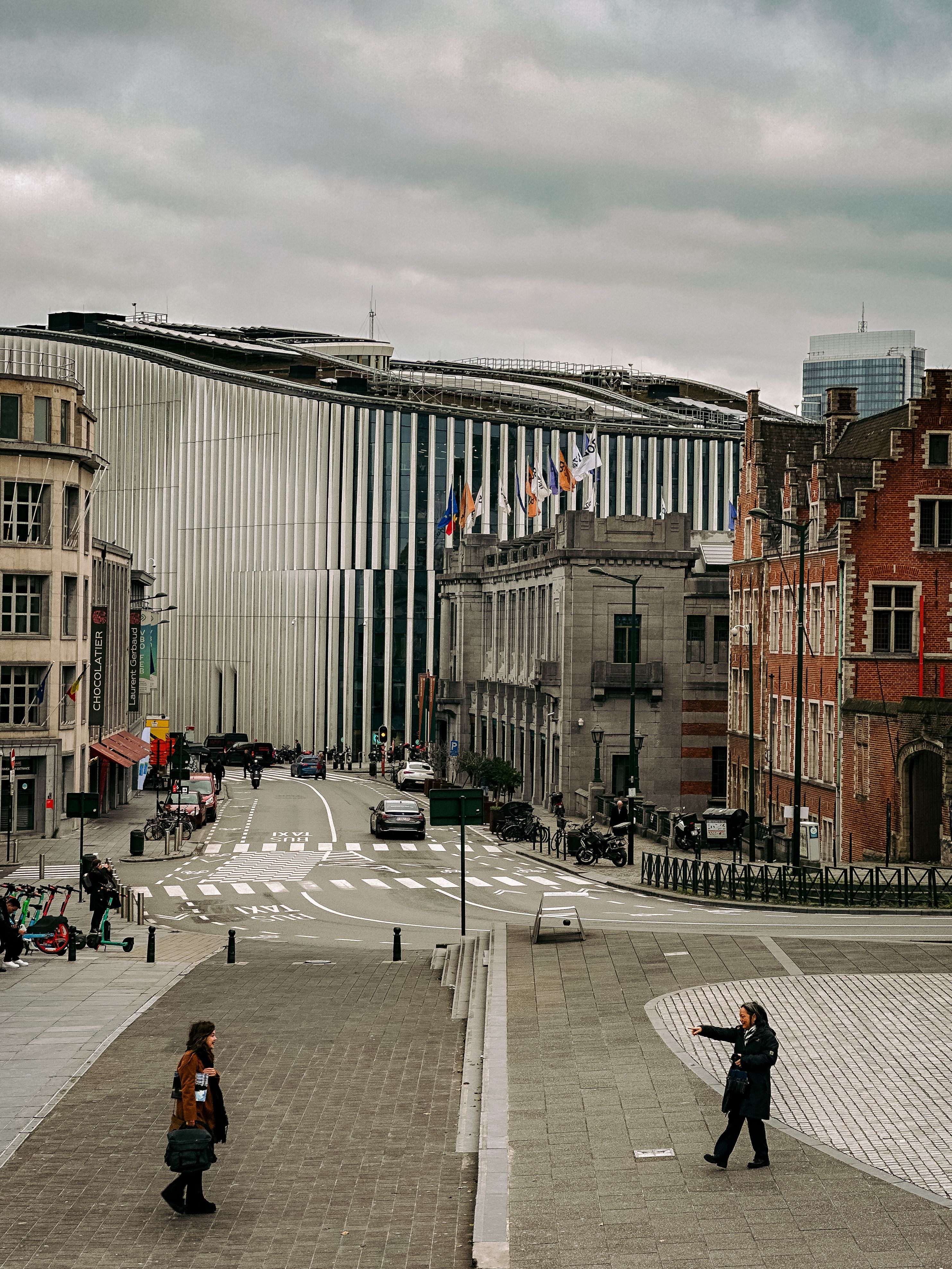 Belgien: Europäisches Parlament präsentiert Roboter mit KI