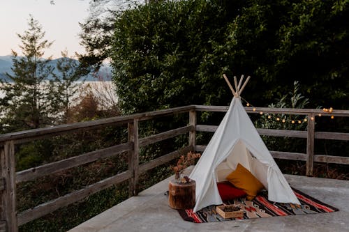 Fotos de stock gratuitas de acampar, al aire libre, alfombra