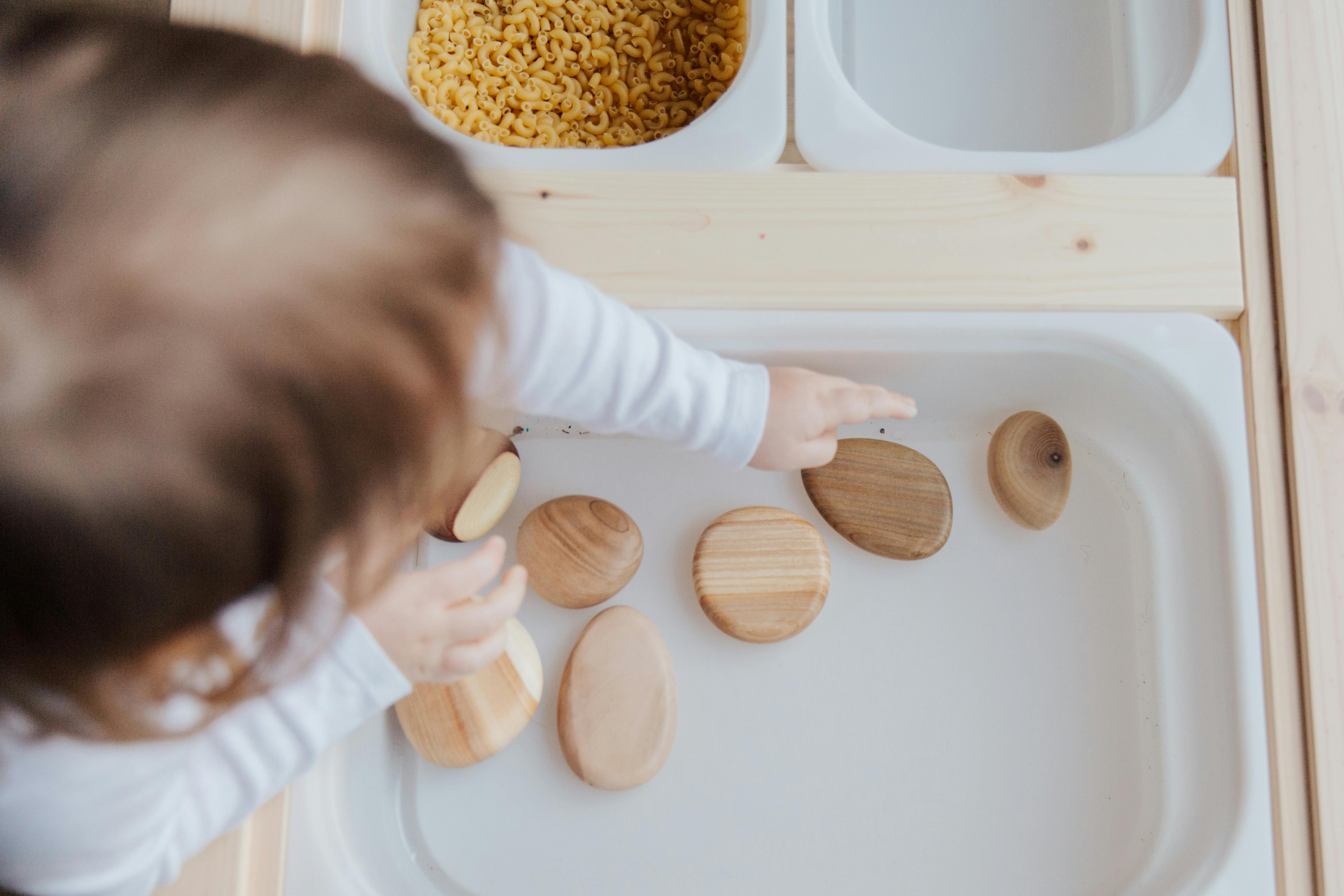 Phương pháp Learning Through Play - Học qua chơi và phát triển toàn diện cho trẻ