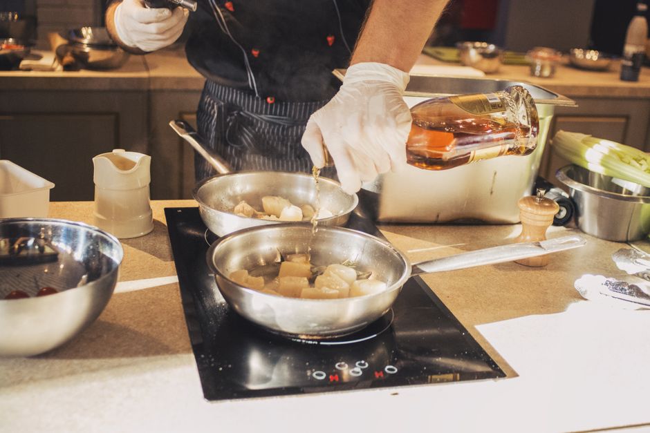 Perfecting Pan Sauces: The Five-Minute Technique That Transforms Any Protein