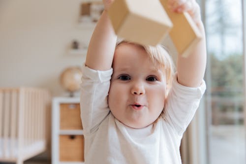 bebek, bloklar, çalmak içeren Ücretsiz stok fotoğraf