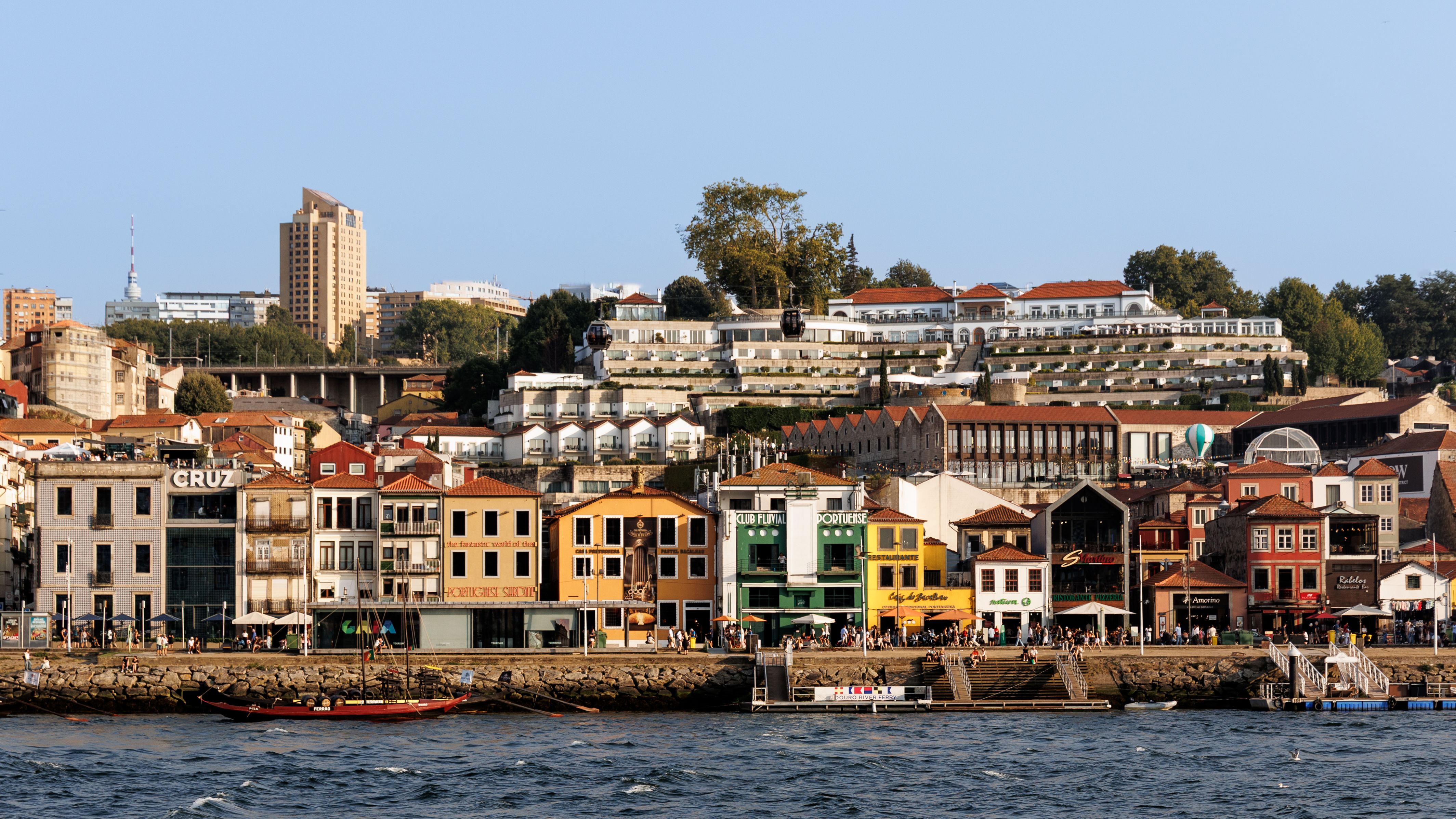 La Ribeira de Muge presenta i paesaggi naturali in una camminata gratuita