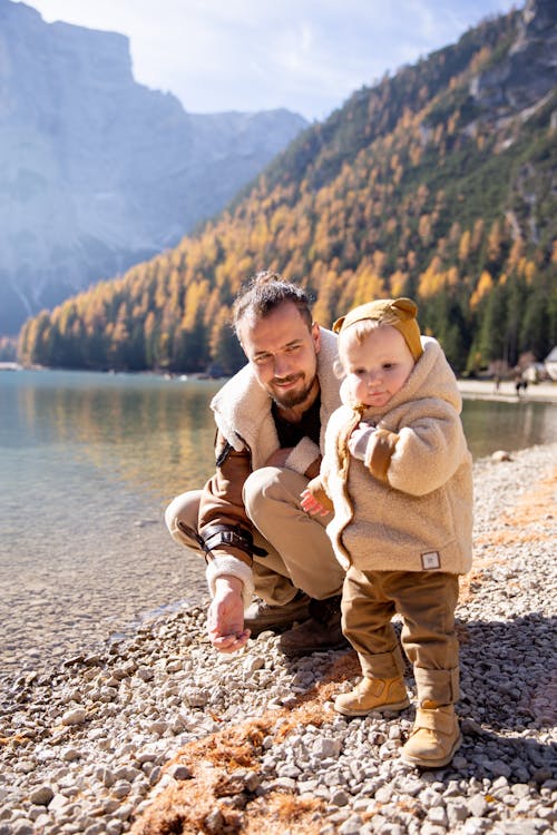 Free Father and Child Bonding Stock Photo