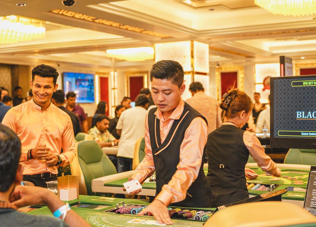 Online Casino: Spielautomaten und Live-Spiele im Überblick