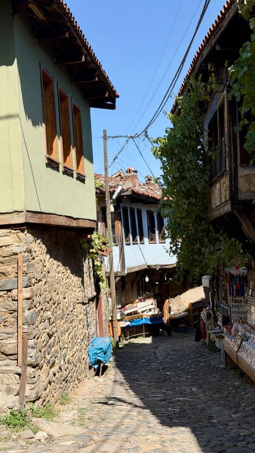 Free Explore the charming cobblestone streets of historic Bursa, Türkiye, featuring traditional Ottoman architecture. Stock Photo