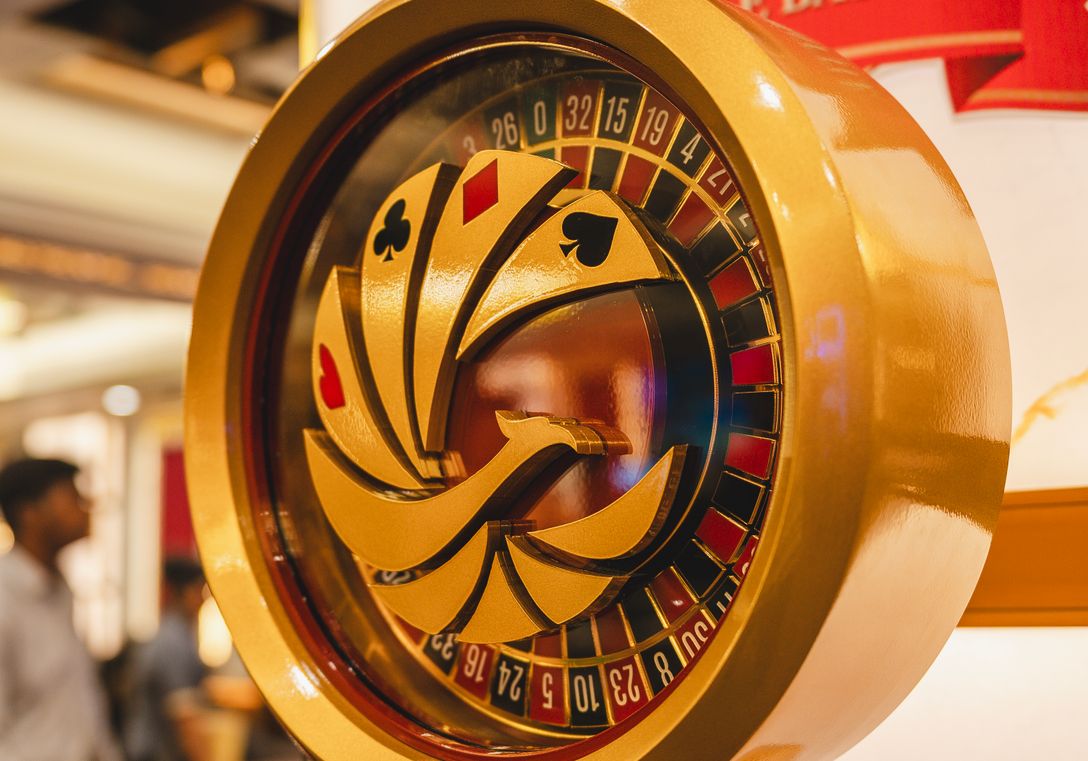 Online Casino: Spielautomaten und Live-Spiele im Überblick