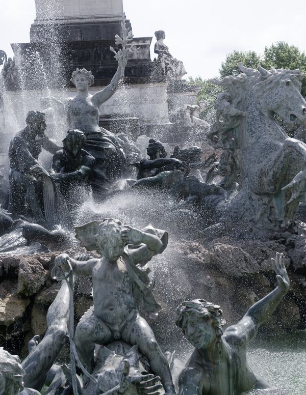 Chevaux et angelots de la fontaine des Girondins, à Bordeaux