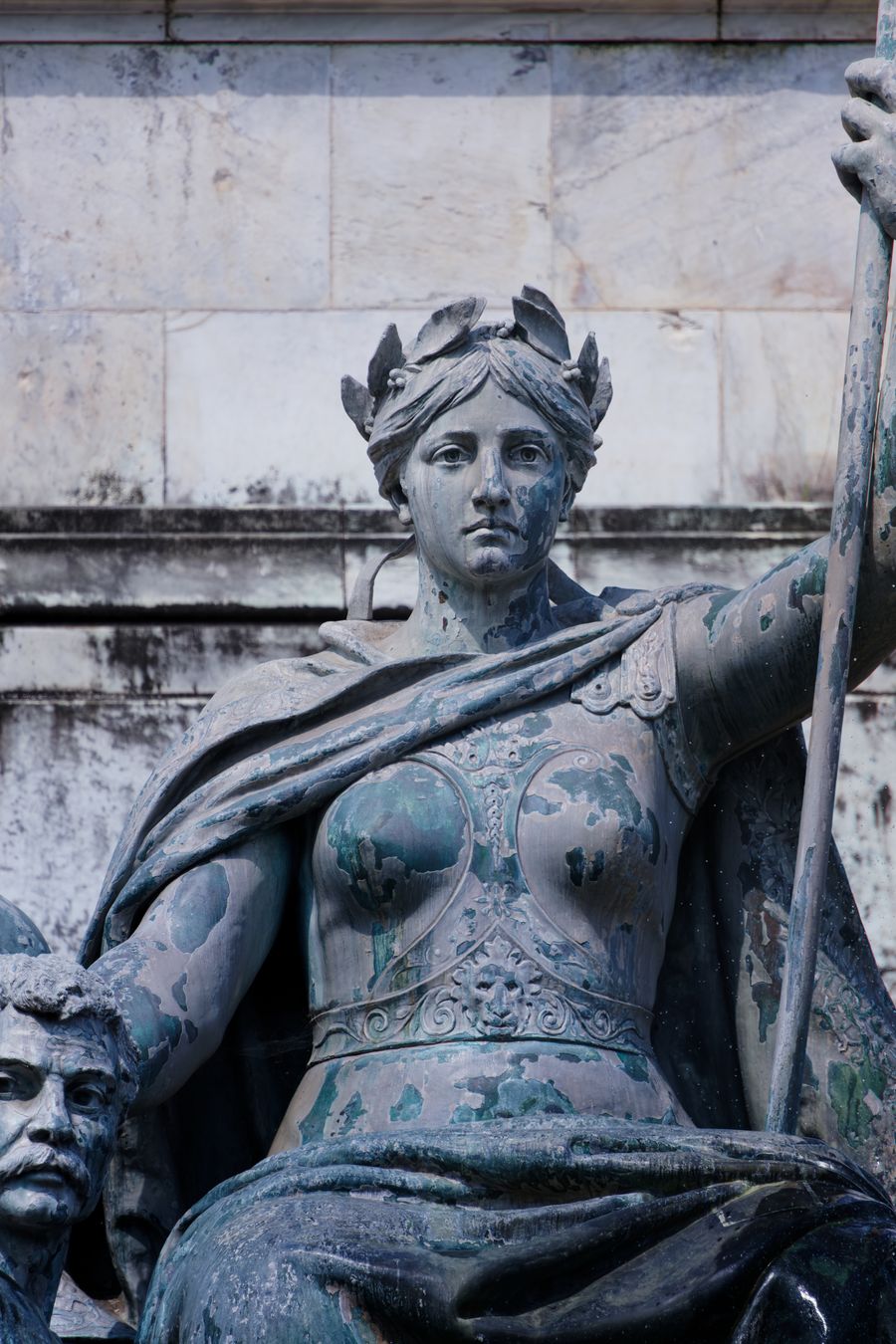 Vue détaillée de la statue du monument aux Girondins, à Bordeaux