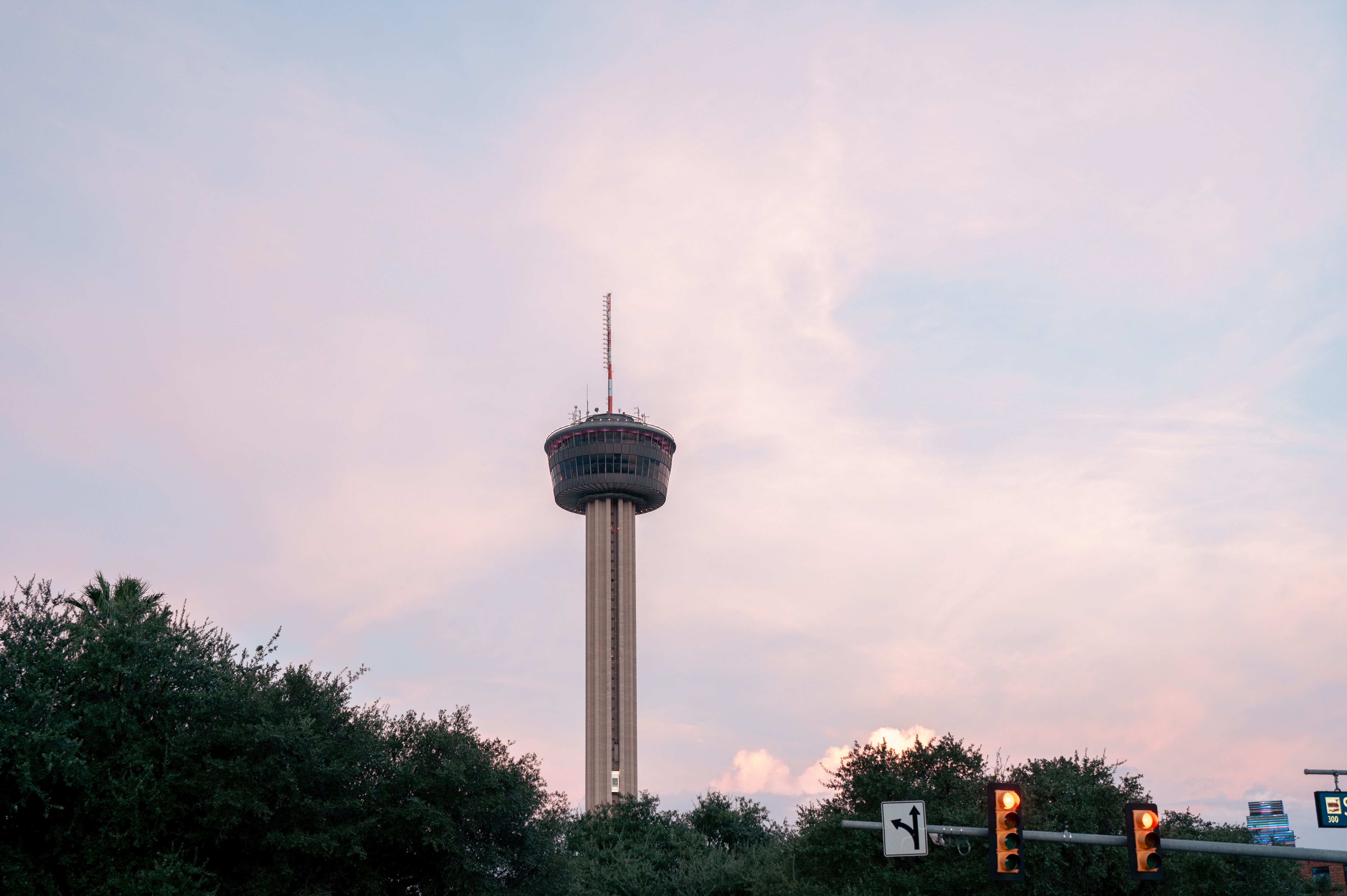 Schertz: Tower of the Americas in San Antonio at dusk