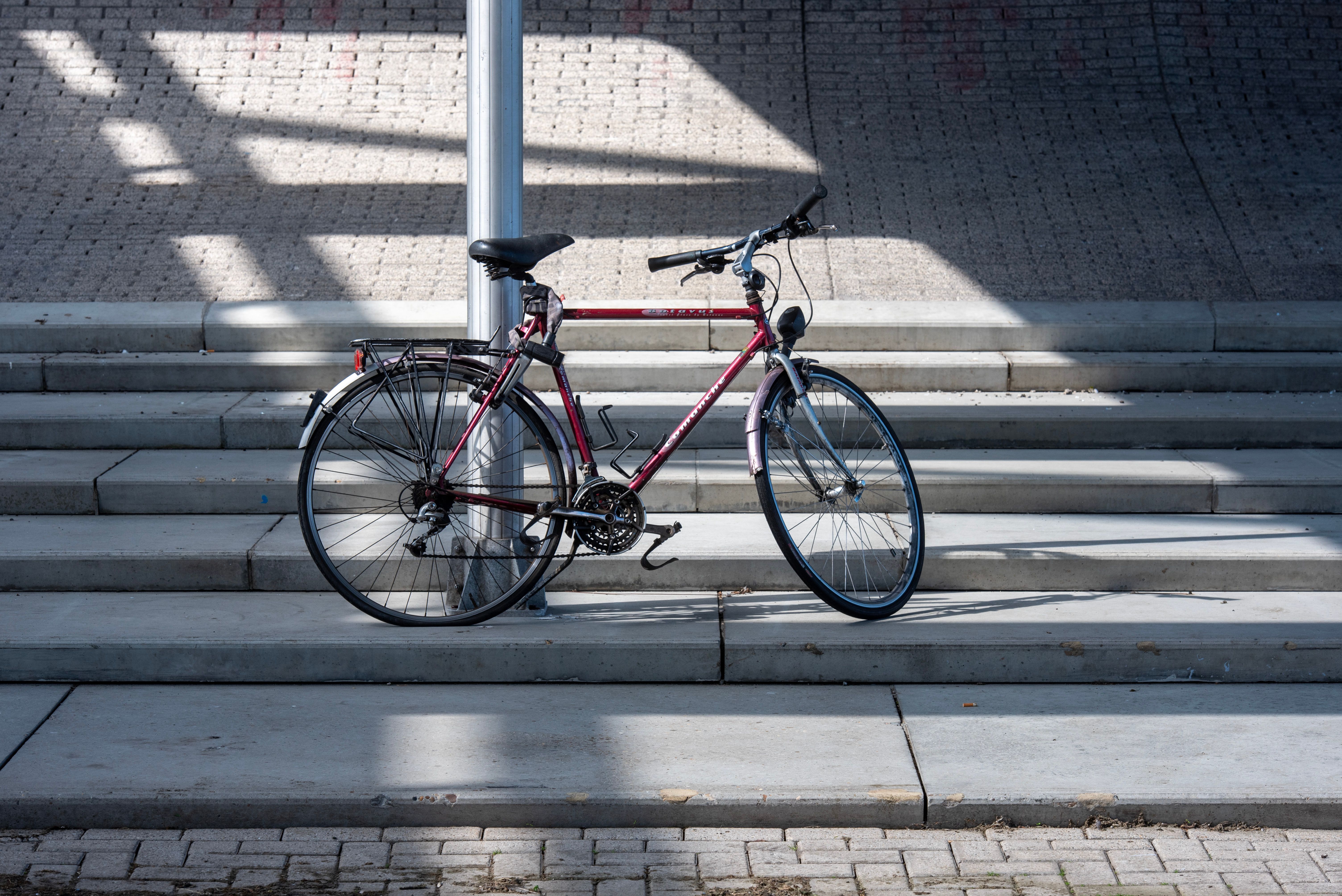 Bărbat reținut în Harghita pentru furtul unei biciclete de 2.000 lei din Odorheiu Secuiesc
