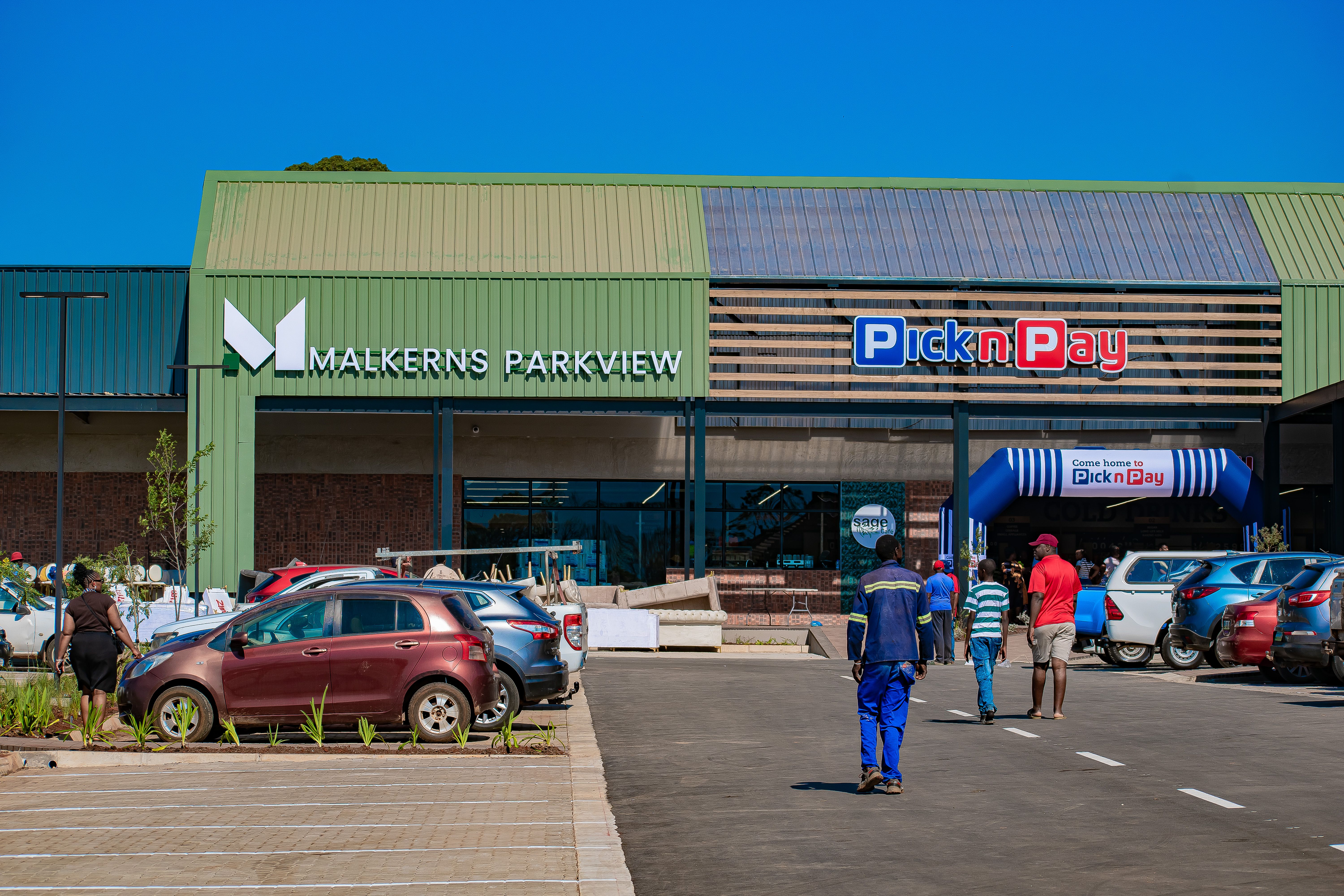 Pick n Pay narrows H1 2027 loss as sales improve
