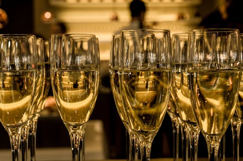 Darmowe zdjęcie z galerii z lampka wina, rozmyty, szampan