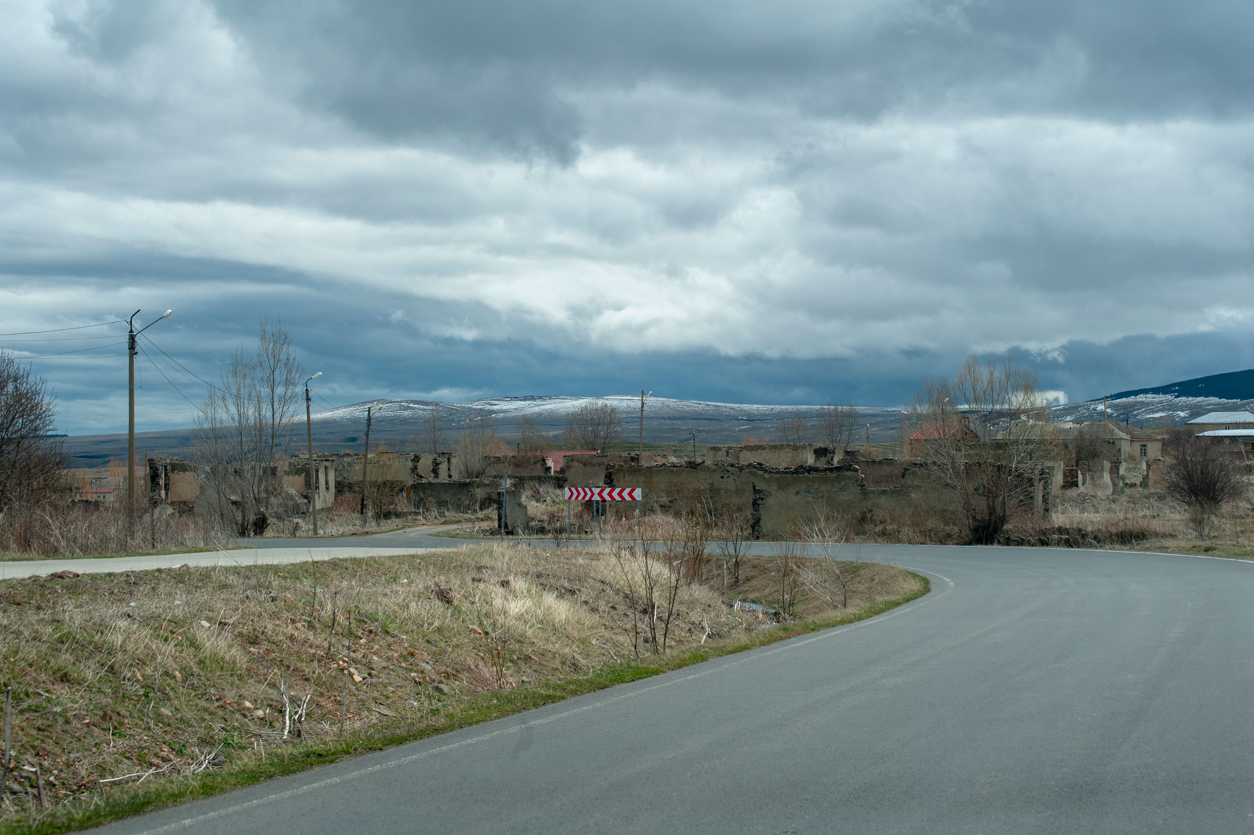 Military facilities are $285 billion behind in maintenance and repairs, watchdog says — Photo by levan simonshvili on Pexels