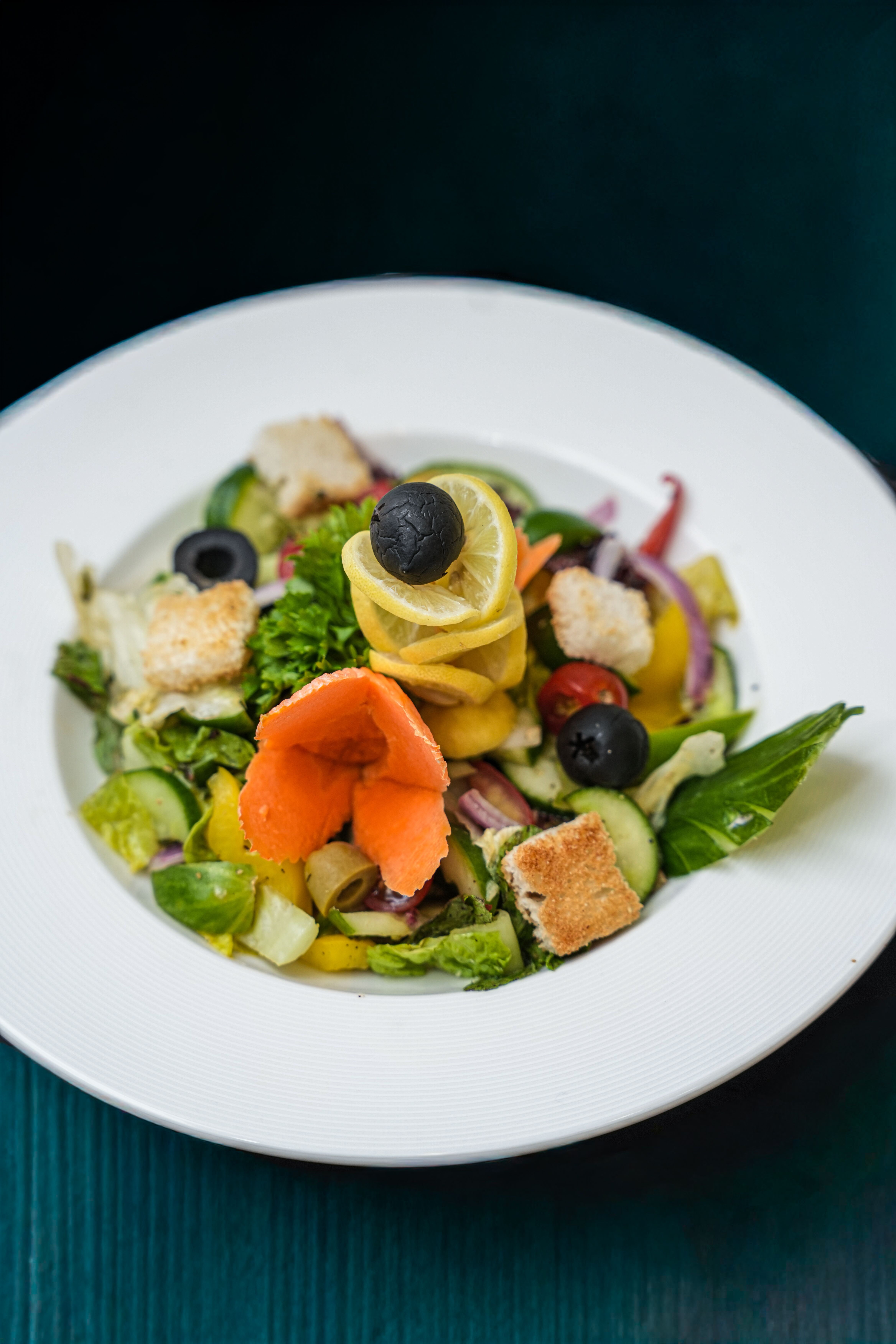 olive garden salad with dressing