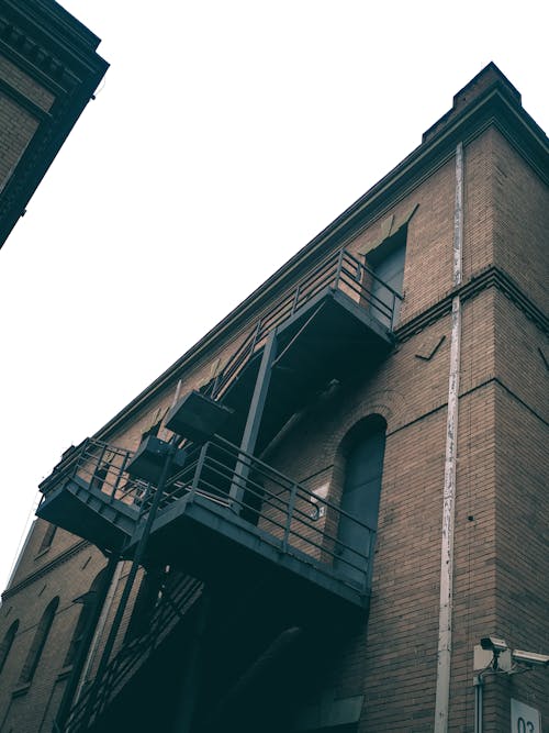 Free stock photo of building, climbers, climbing