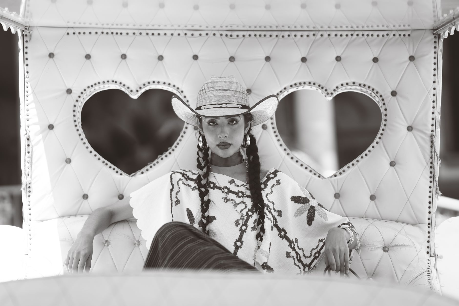 Festival-Ready Hats for Big Hair: Survive the Crowd in Style