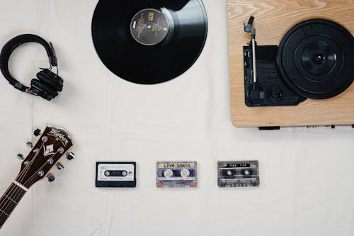 Free Black Vinyl Record on White Table Stock Photo