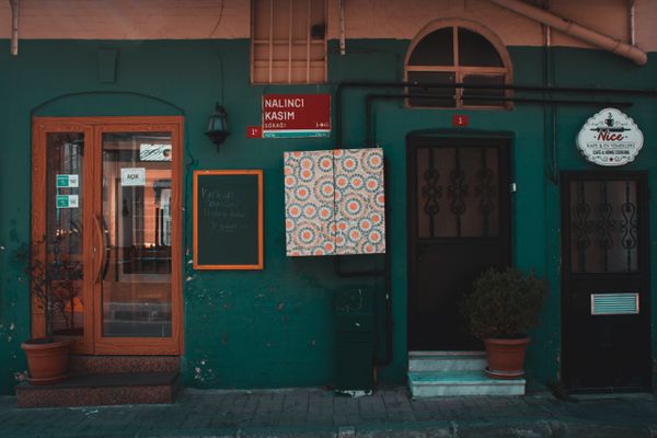 Toko Elektronik Edwin di Kendari