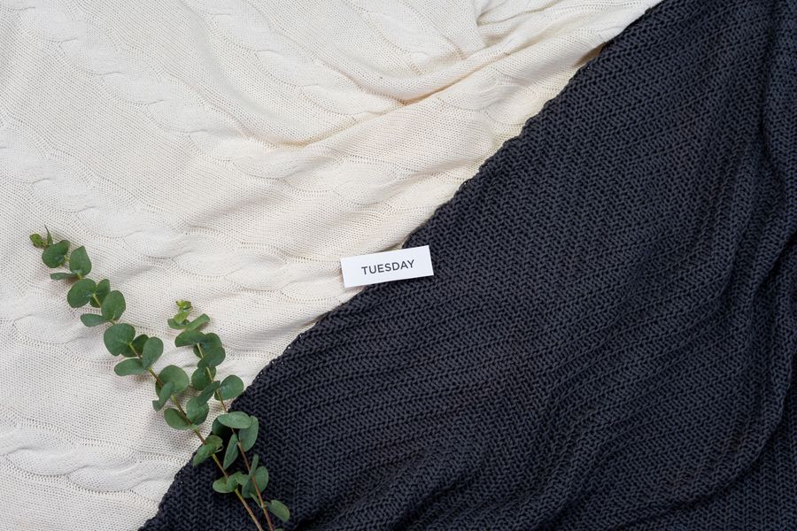 Professional Blanket Cleaning Munsiyah – woollen blankets flat lay