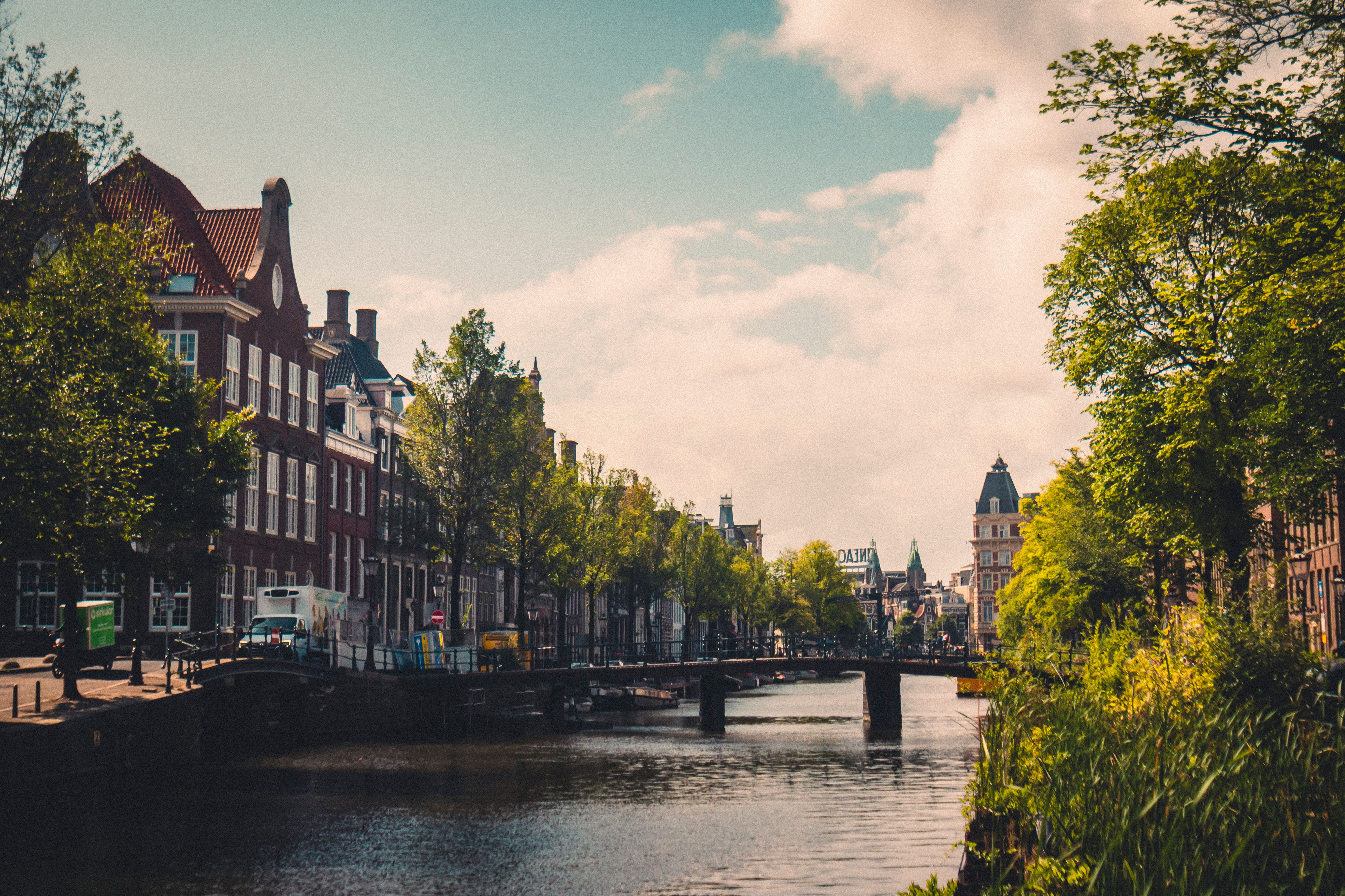 Canal-View Hotel Near Vondelpark: What You’ll Get With Tram Access