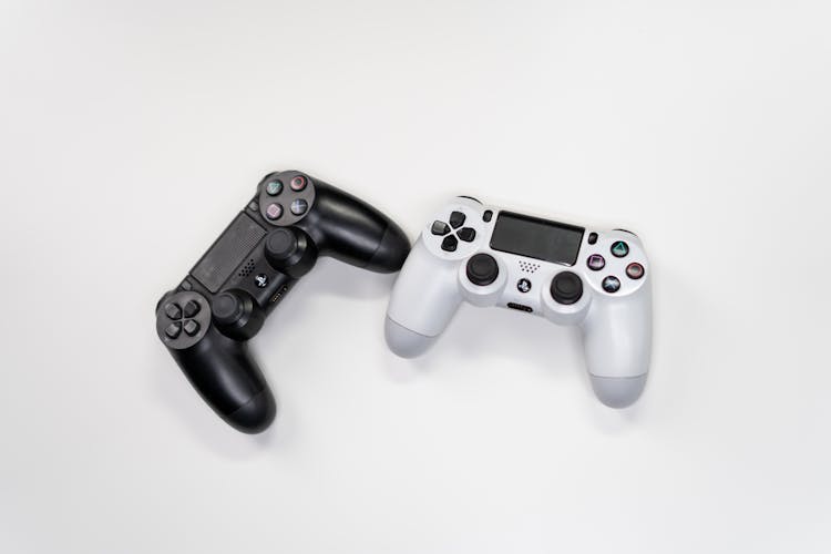 White And Black Sony Ps 4 Game Controller