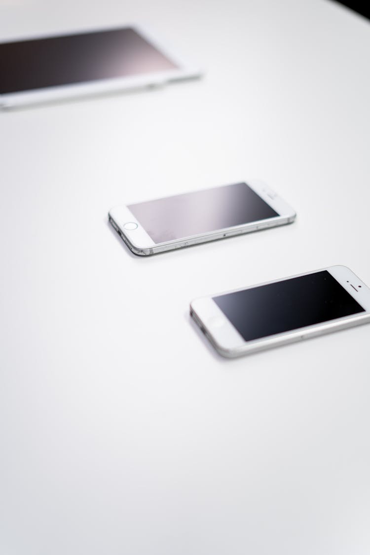 Silver Iphone 6 On White Table