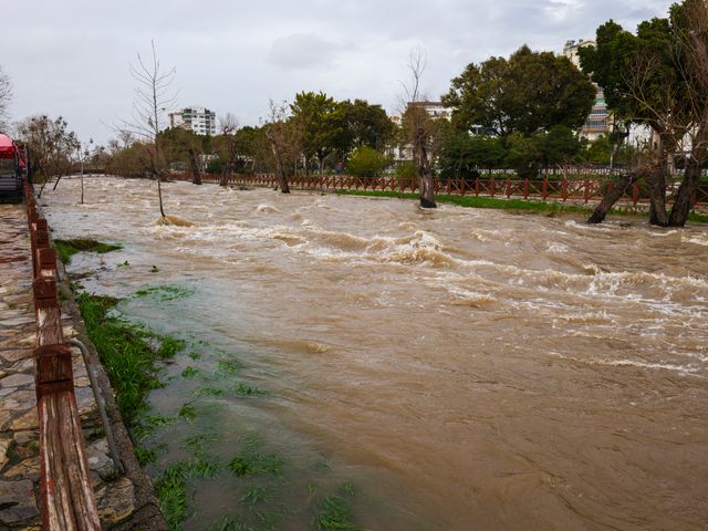 Inondations meurtrières dans l'est de l'Espagne après de fortes pluies