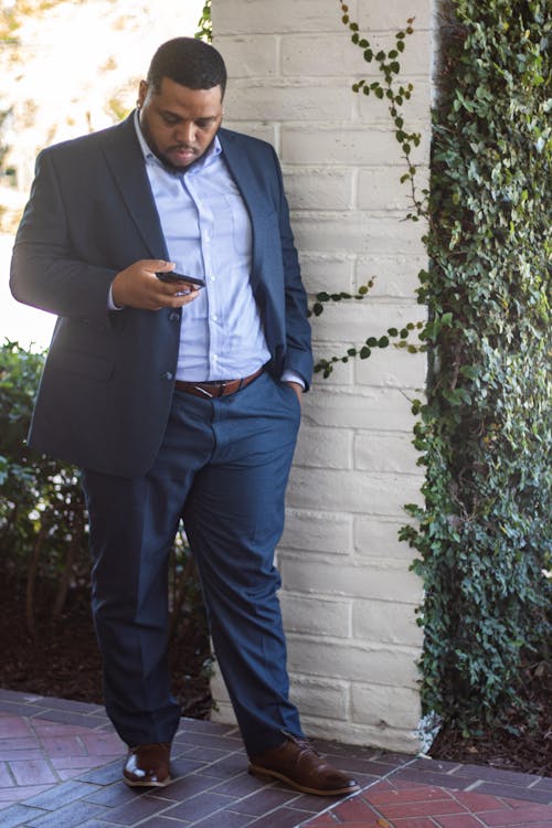 Kostenloses Stock Foto zu afroamerikanischer mann, anzug, mann
