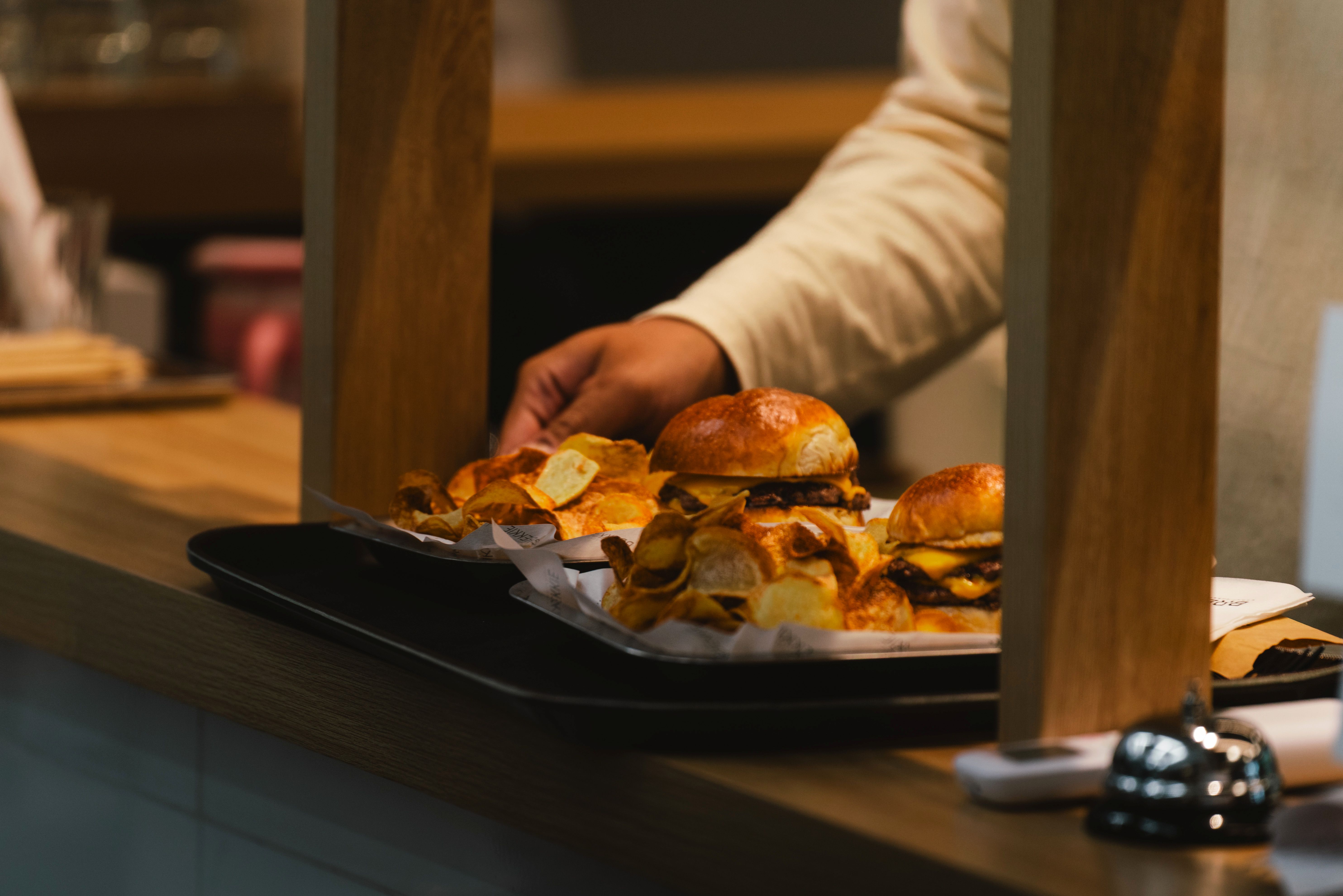 Combo Burger + Fritas + Bebida