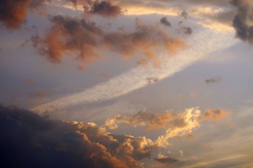 Free Beautiful sunset clouds with warm hues over Paraná, Brazil. Stock Photo