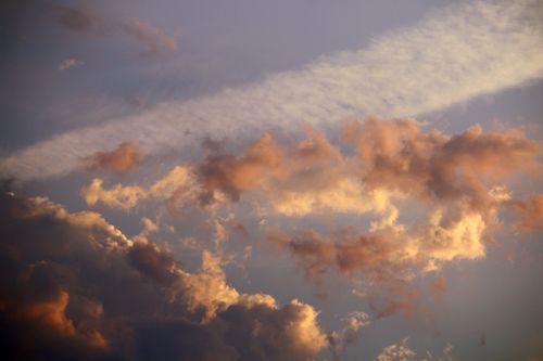 Free Colorful clouds during a sunset in Paraná, Brazil, showcasing a vibrant sky. Stock Photo