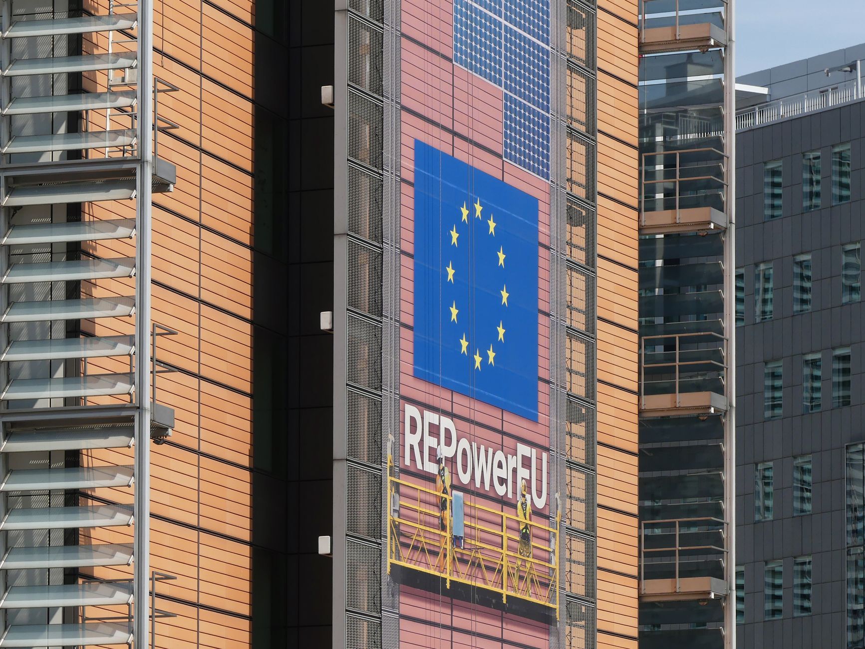 EU Kids Act : la Commission européenne prépare une règle d’âge numérique unique