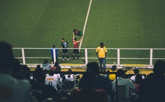 Imagen ilustrativa de la nota sobre Edu Aguirre acusó a la FIFA de favorecer a Argentina en el Mundial 2026 en deportes