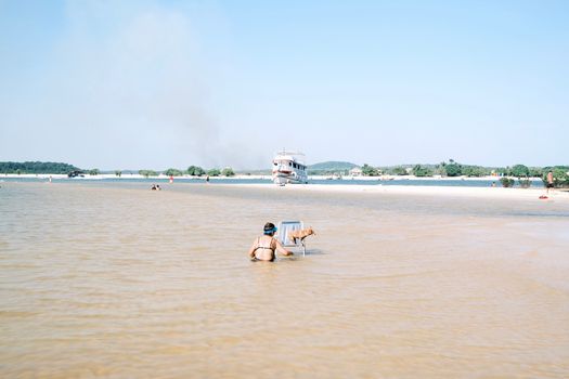 Floating lodge on Rio Negro — Amazon — Brazil