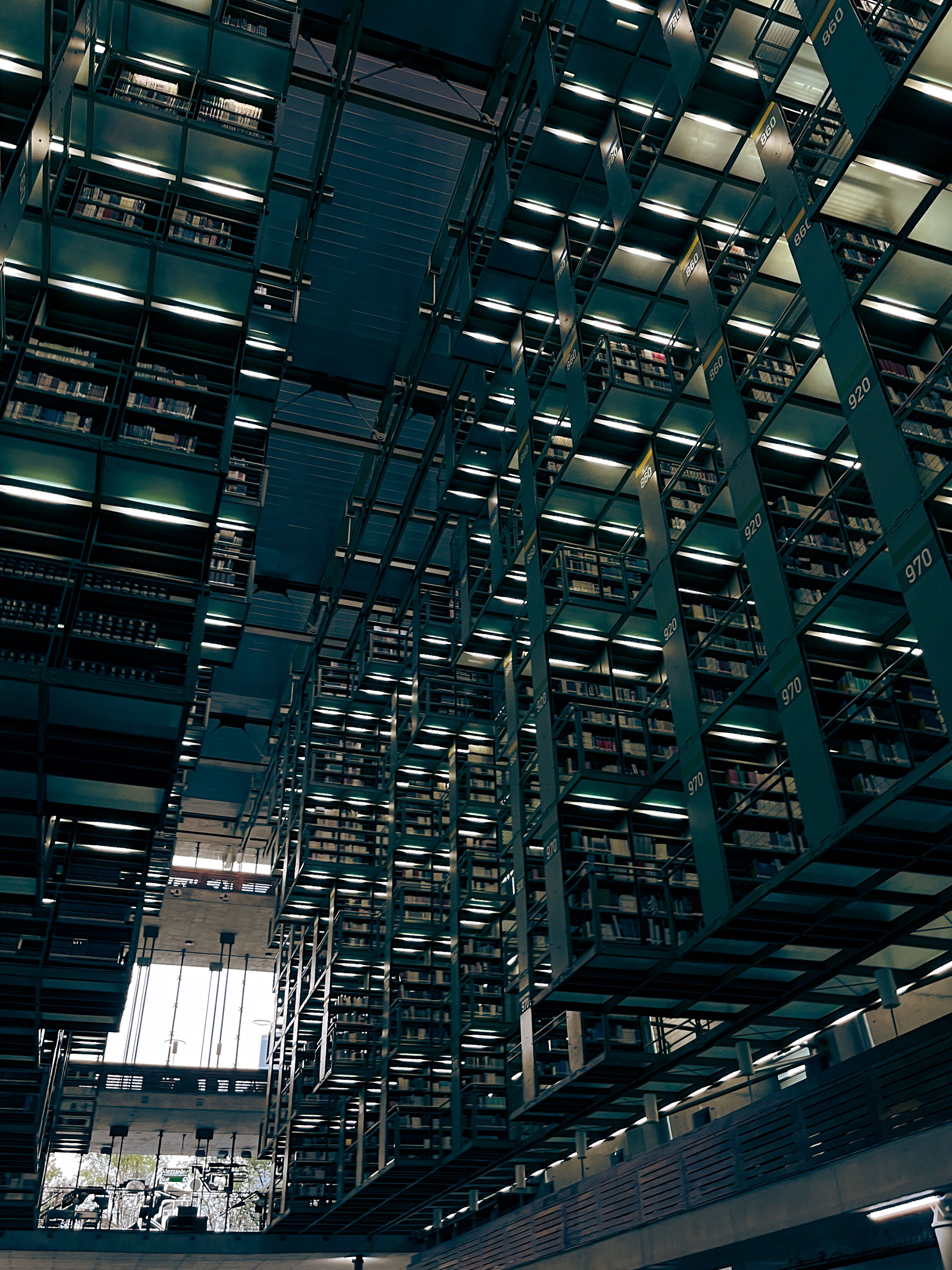 What are the 10 most architecturally impressive libraries in the world?