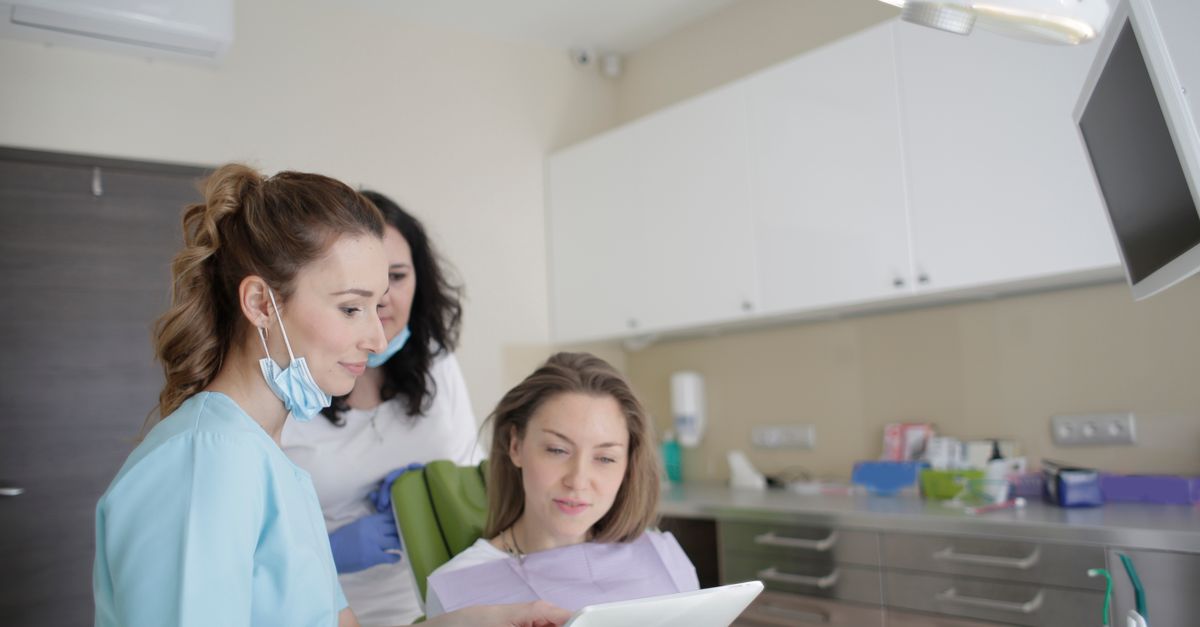 No-show risk scoring: A 2026 Playbook for Outpatient Clinics