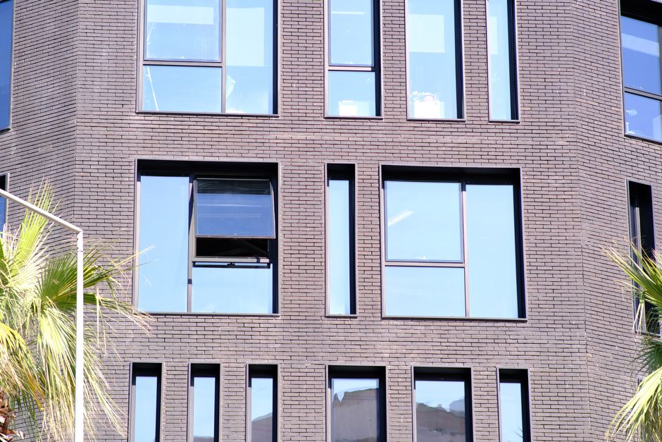 glare reduction window film for home offices