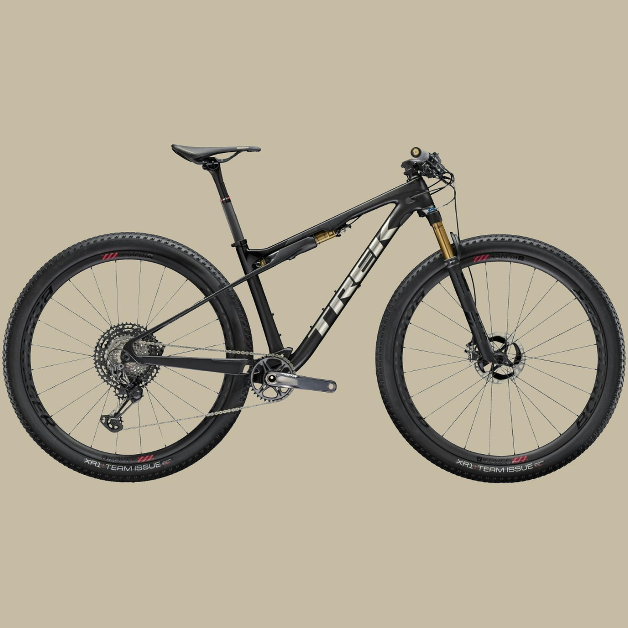 寿司とロールの盛り合わせ