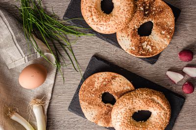 NY deli bagel