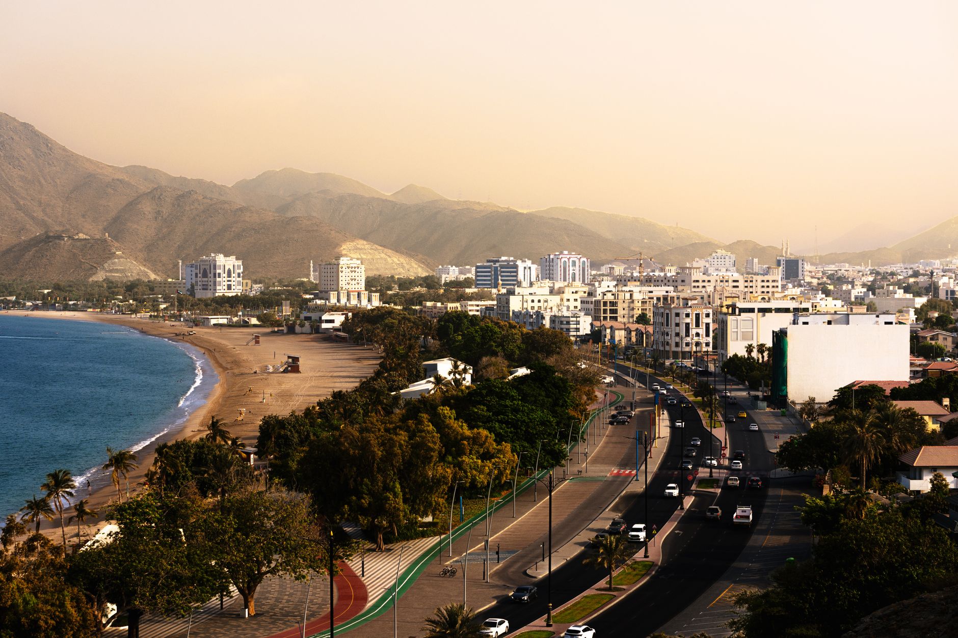 Airport transfers in Fujairah Airport transfers in Fujairah
