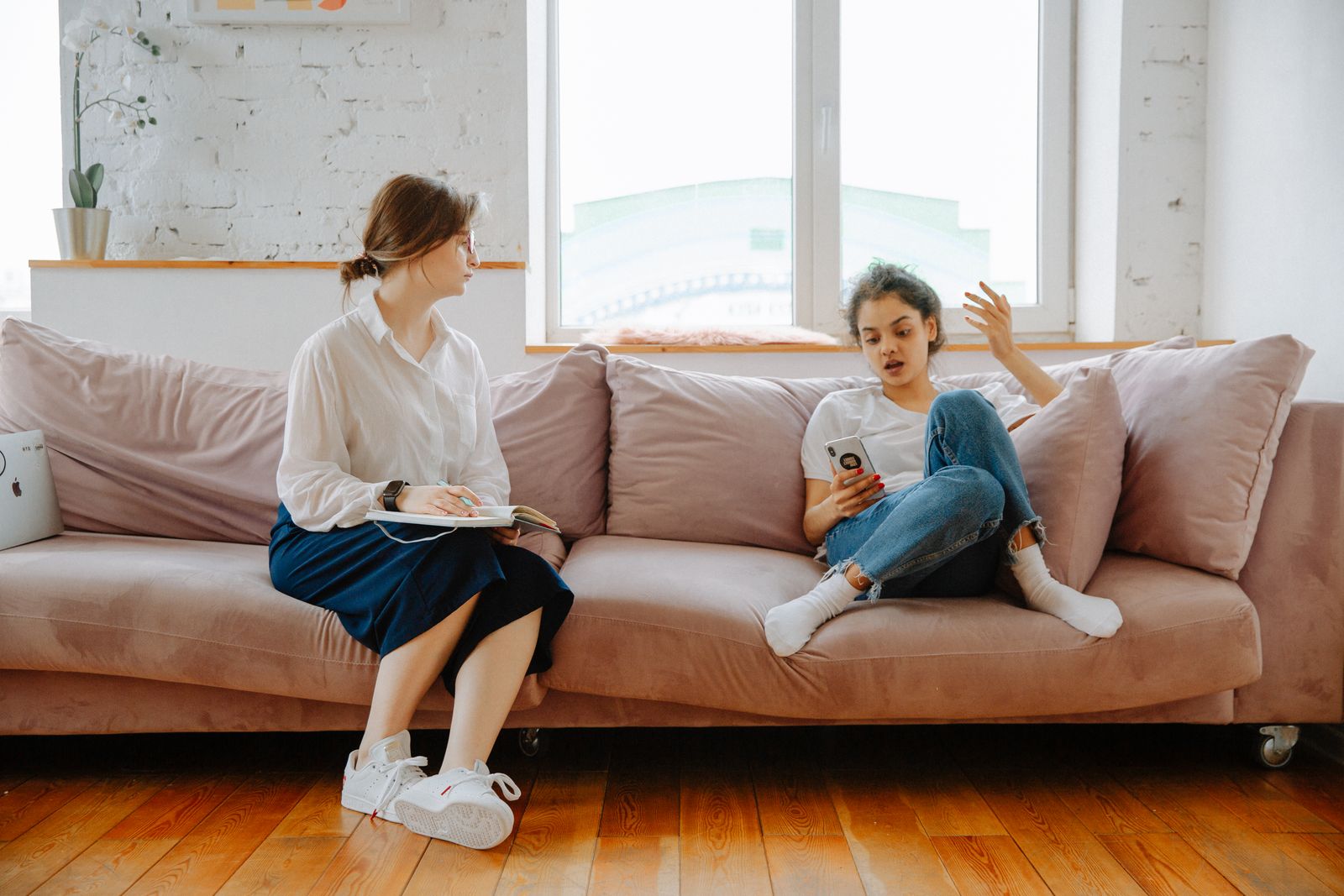 A supportive counselling conversation